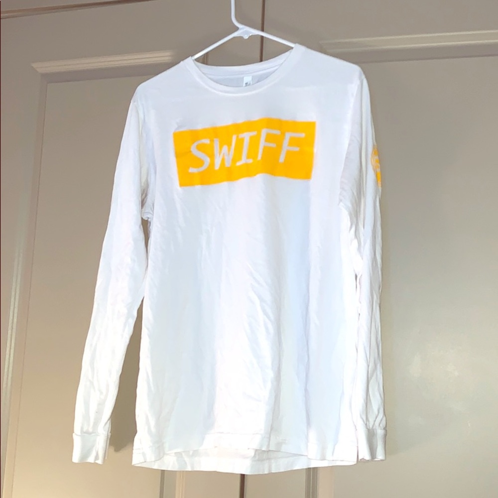 Men’s Large Long Sleeve SWIFF Brand T-shirt